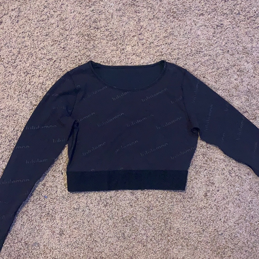 Cropped long sleeve workout top